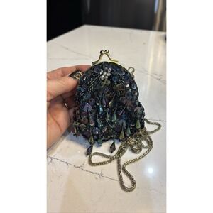 Black Iridescent Beaded Sequin Evening Bag Gold Chain Kiss Lock